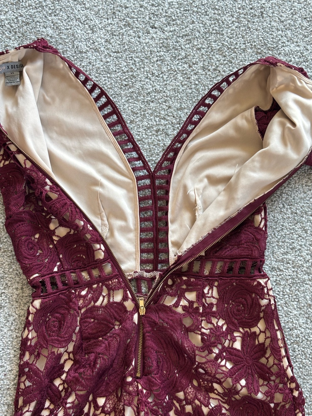 Love X Design Burgundy Floral Lace Romper XS Boho Crochet Cutout - Picture 8 of 15